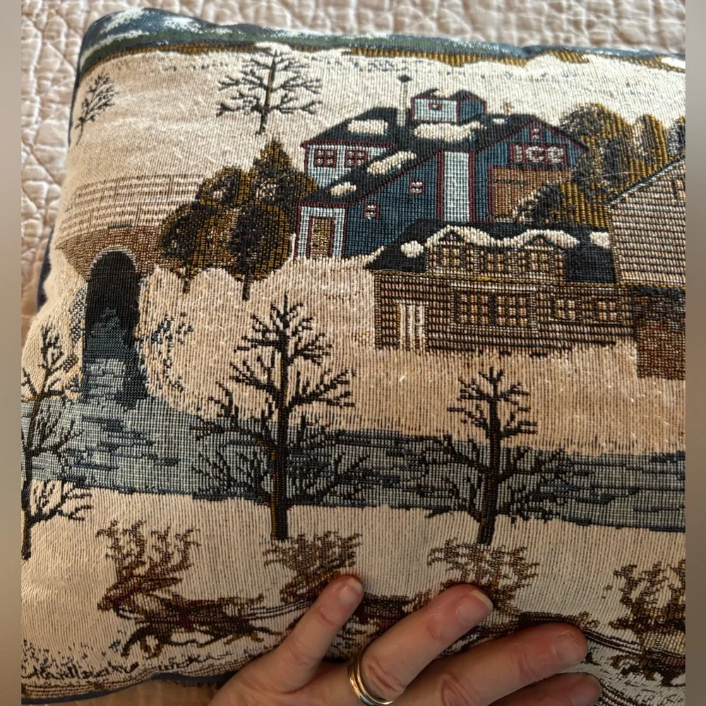 VTG 1986 Tapestry Charles Wysocki Pillow Winter Scene w/Santa & Reindeer FolkArt